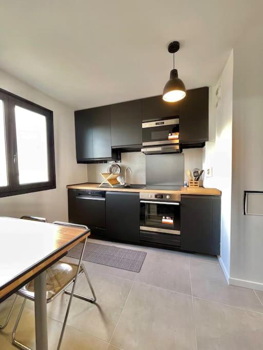 Magnifique Appartement Neuilly Sur Marne Entre Paris Et Disneyland Exterior photo