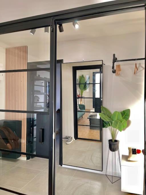 Magnifique Appartement Neuilly Sur Marne Entre Paris Et Disneyland Exterior photo